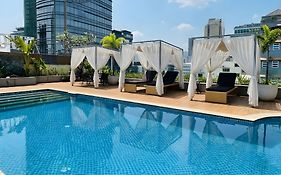 Clover Hotel Monivong